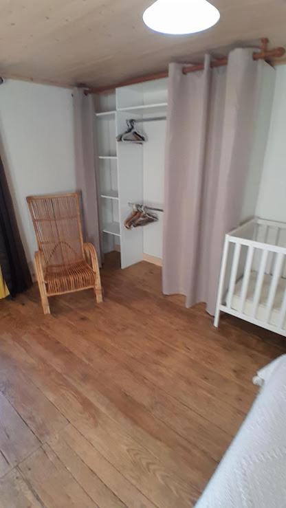 Maison Renove En Pierre Crotenay Bagian luar foto