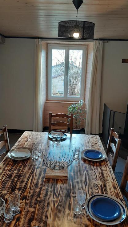 Maison Renove En Pierre Crotenay Bagian luar foto